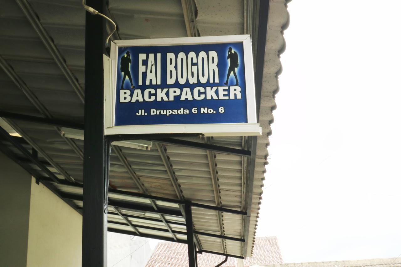 Fai Bogor Backpacker Hostel Buitenkant foto