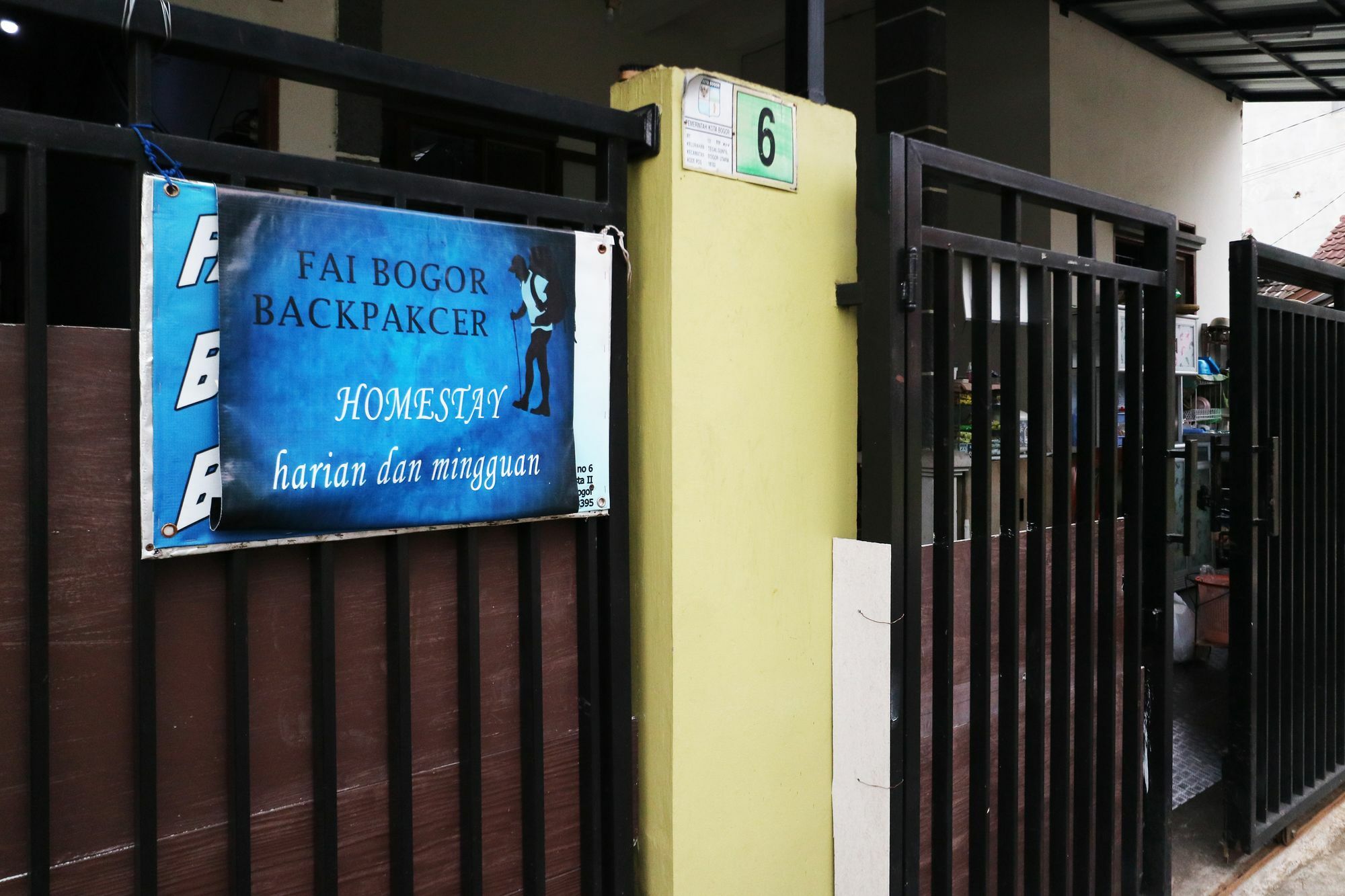 Fai Bogor Backpacker Hostel Buitenkant foto