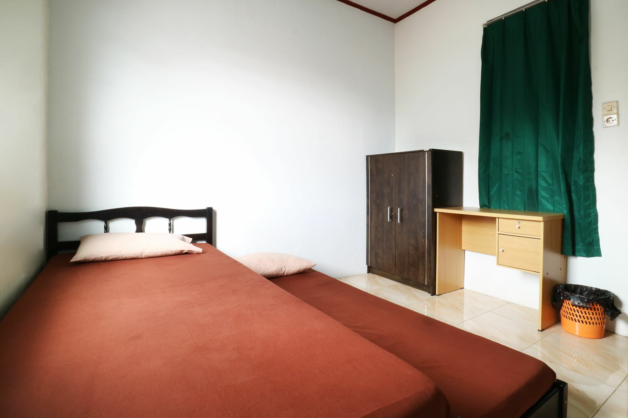 Fai Bogor Backpacker Hostel Buitenkant foto